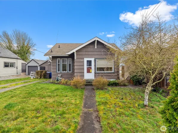 2113 E grand Avenue, Everett, WA 98201