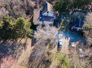 2821 Woodstock Rd, Chambersburg, PA 17202