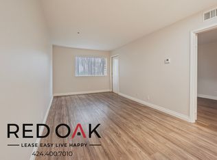 18700 Florida St APT 215, Huntington Beach, CA 92648