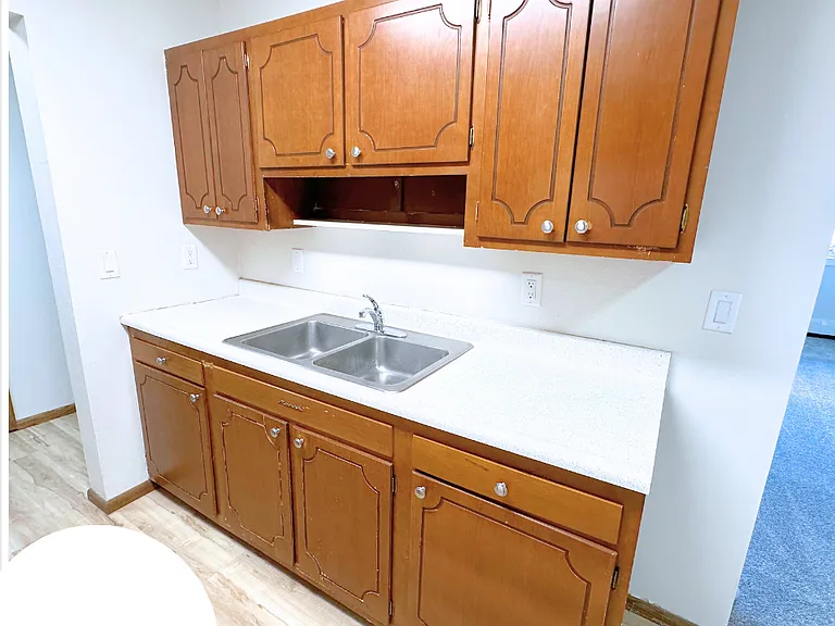 Parkview Apartments — Photo 34
