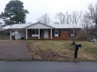 86 Dodd St, Lexington, TN 38351