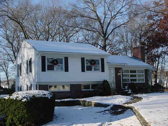 2nd image of 490 Greenville Ave