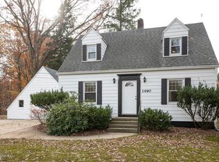 1490 W Marquette Woods Rd, Saint Joseph, MI 49085