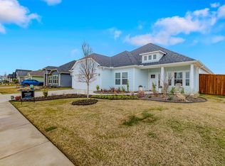 112 Wesson St, Gun Barrel City, TX 75156