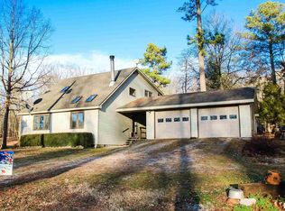 590 Union Springs Rd, Cobden, IL 62920