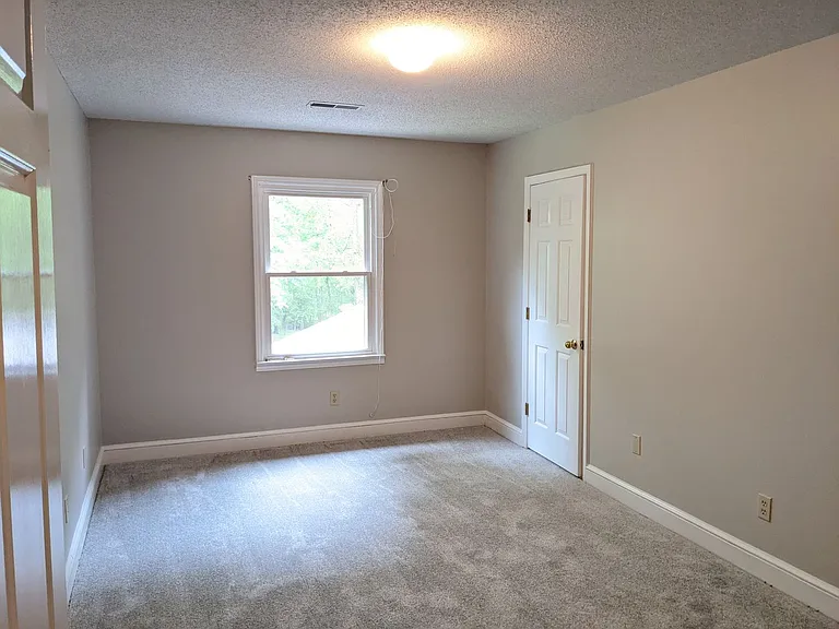 224 Lybrook Rd — Photo 9