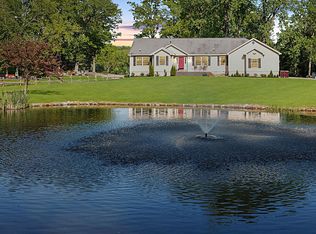 23 Riverside Dr, Stillwater, NY 12170