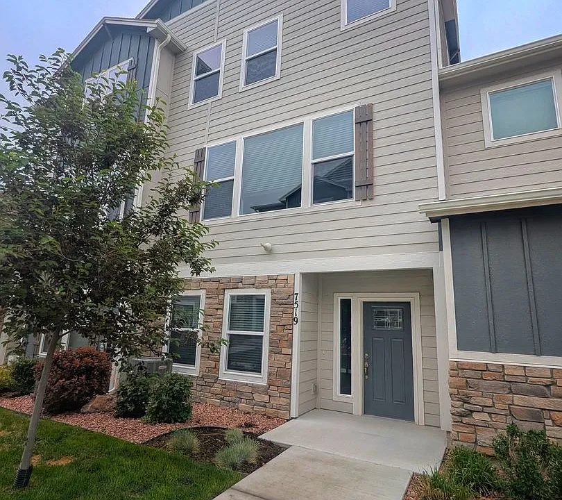 7519 Mount Elbert Point