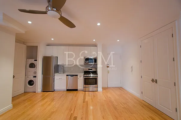 Rented by Brick&Mortar | media 27