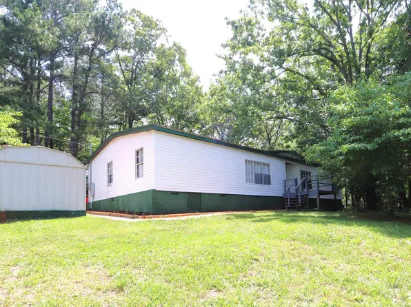 736 Jackson Trace Rd, Talladega, AL 35160