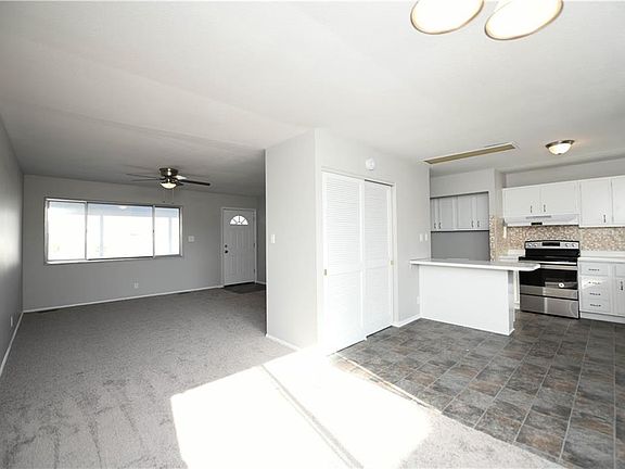 5th image of 9419 E Shenandoah Dr