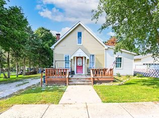 305 W Hill St, Eureka, IL