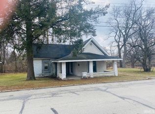 1833 E State St, Huntington, IN 46750