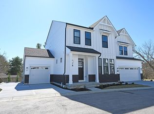 11689 Seven Gables Rd, Symmes Township, OH 45249