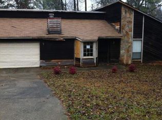 3860 Chimney Ridge Ct, Ellenwood, GA 30294