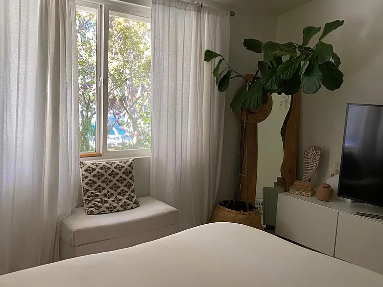 5816 Comanche Ave — Photo 20