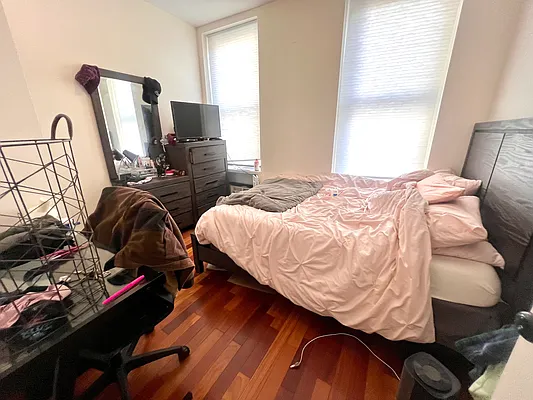 Rented by Corcoran | media 13