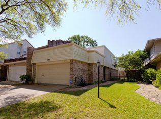 5714 Innsbruck St, Bellaire, TX 77401