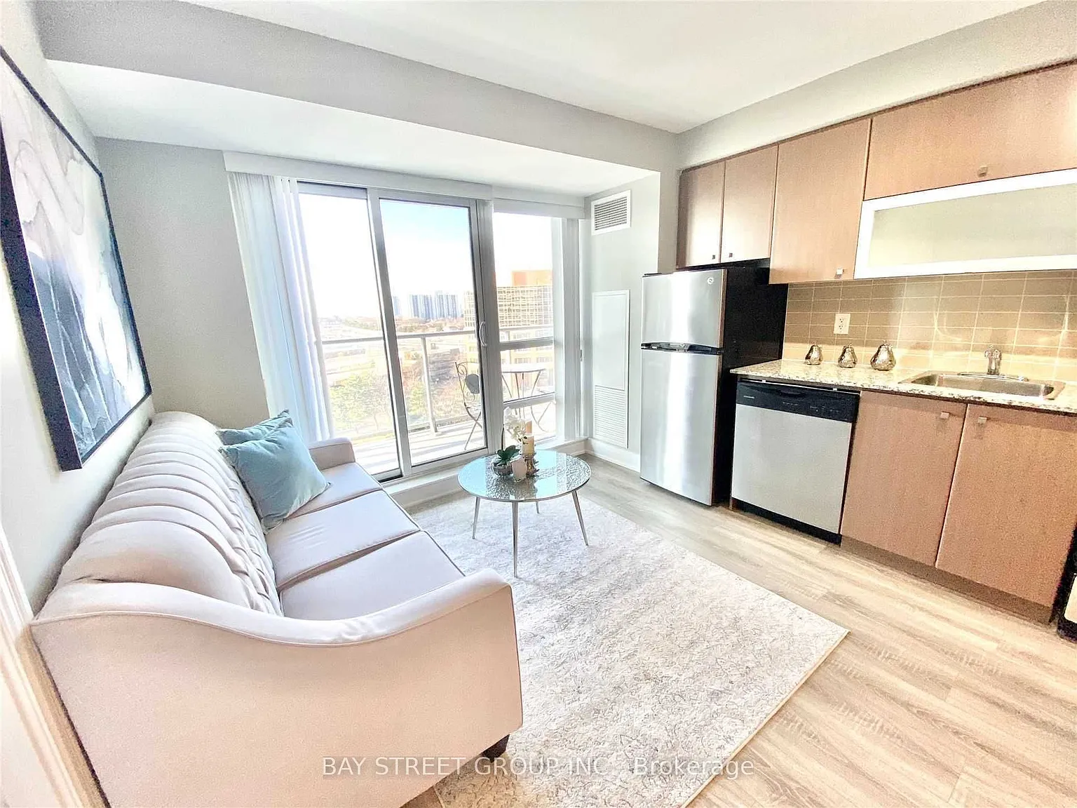 1 bed, $2,100 — Photo 4