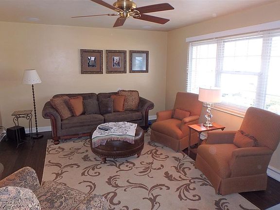 2nd image of 61465 Brightwood Ln