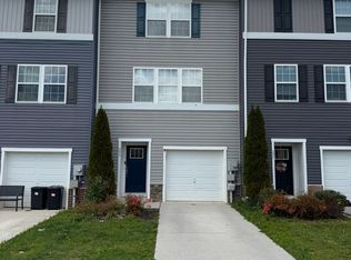 293 Magellan Dr, Martinsburg, WV 25404