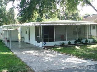 5142 Hill Dr, Zephyrhills, FL 33542