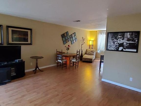 Living Room - Dining Room Area very spacious layout