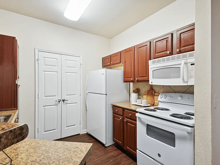 Walnut Ridge Apartments — Photo 16