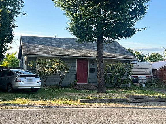 3rd image of 9103 NE Prescott St