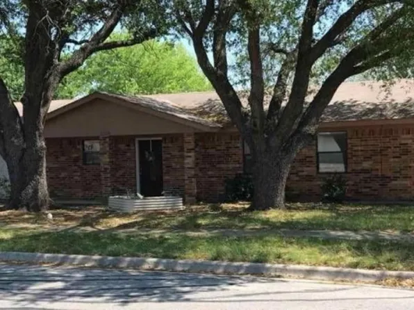 2106 Lago Trl, Killeen, TX 76543