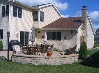 1619 Valley Forge Pl, Downers Grove, IL 60516