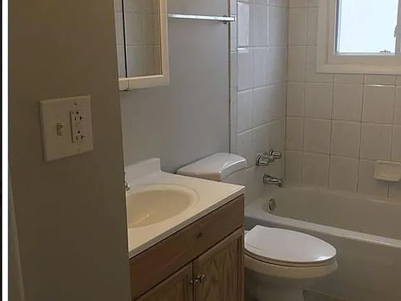 5th image of 3651 176th St