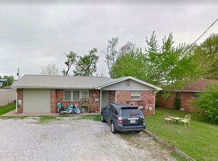 816 S Pleasant St UNIT A-B, Springdale, AR 72764