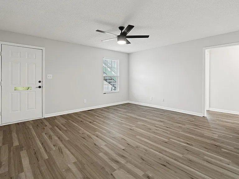 3607 Winchester Rd #K — Photo 9