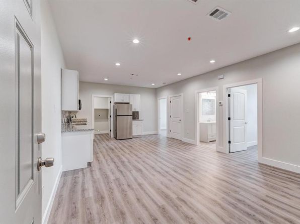 2906 Berry Rd #4