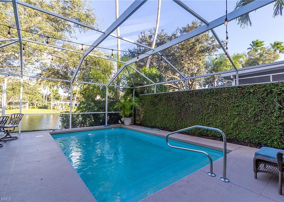 1st image of 5689 Cove Cir #44