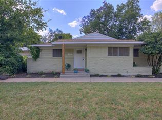 315 N 8th St, Jacksboro, TX 76458