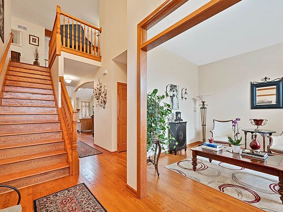 2nd image of 11358 Longwood Cir