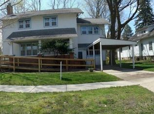 318 E Cherry St, Mount Pleasant, MI 48858