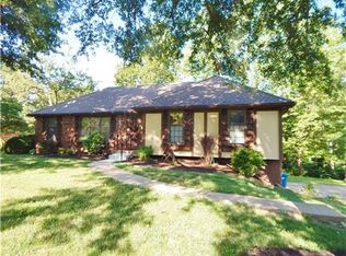 1536 N Withers Rd, Liberty, MO 64068