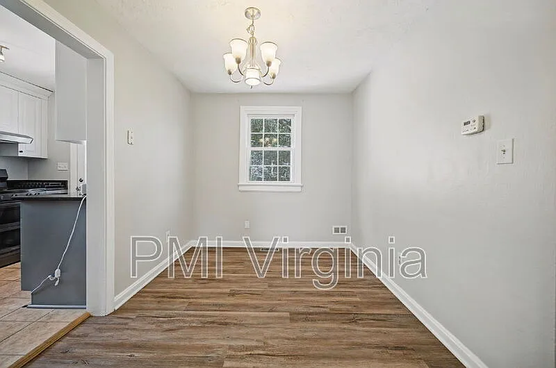 4 bed, 2.0 bath, 1400 sqft, $2,350 — Photo 4