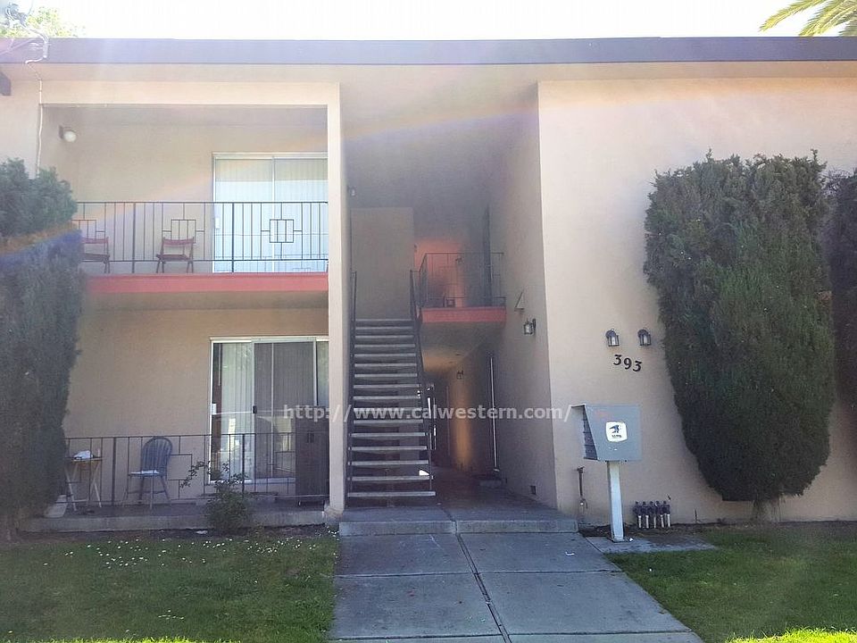 1st image of 393 N 5th St APT 6
