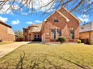 8124 Hickory Upland Dr, Fort Worth, TX 76131