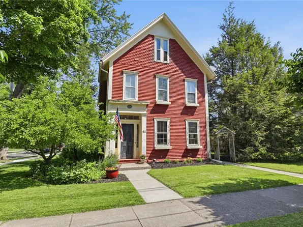 62 West Ave, Fairport, NY 14450