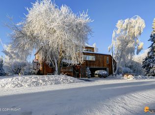 211 W Manor Ave, Anchorage, AK 99501