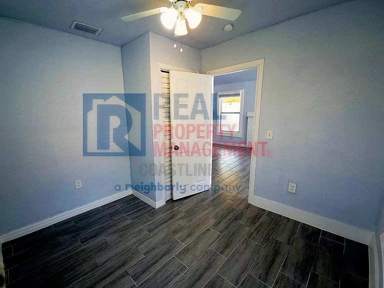 1415 10th St W — Photo 10