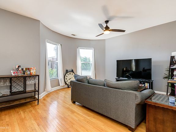 5th image of 4608 S Calumet Ave #3S