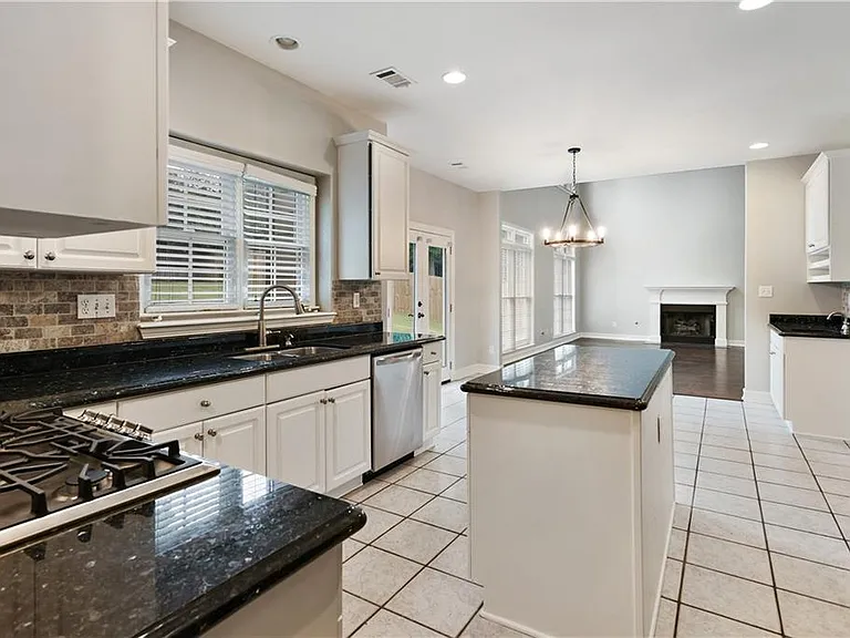 2065 N Bethany Creek Dr — Photo 24