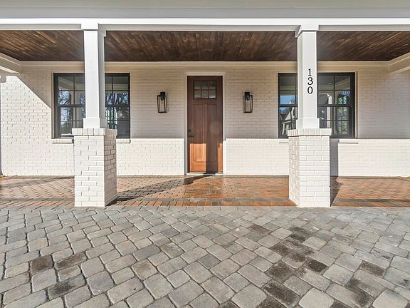 3rd image of 130 Market Bay Ct