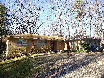 2nd image of 50 Denbigh Blvd